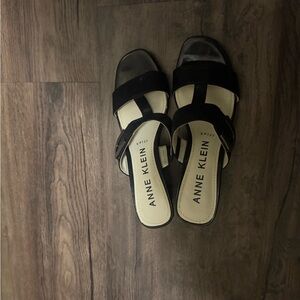 Anne Klein Black and Cream Women's Sandals